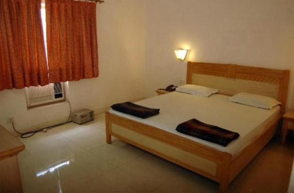 Hotel The Shubham Vrindāvan Exterior foto