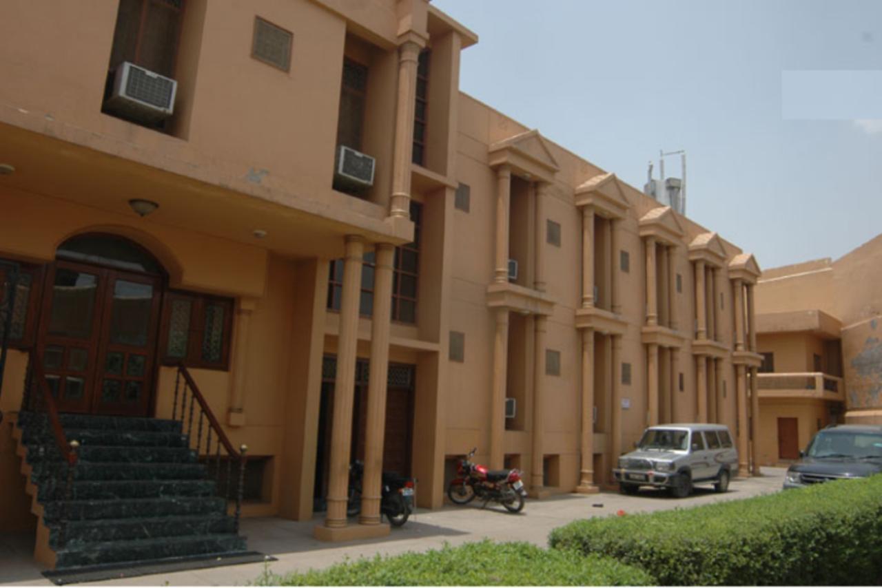 Hotel The Shubham Vrindāvan Exterior foto